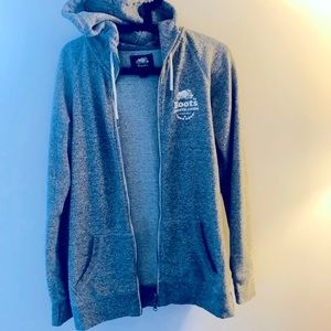 Roots zip up